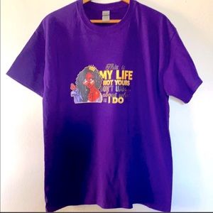 5 for $25 Woman’s Graphic T-shirt Sz L